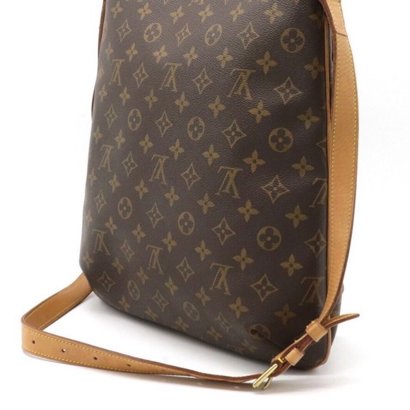 LOUIS VUITTON MUSETTE - Picture 2 of 15